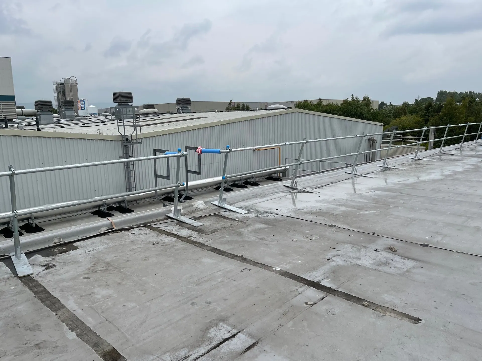 Handrail system during Cumbernauld Sika membrane roof works