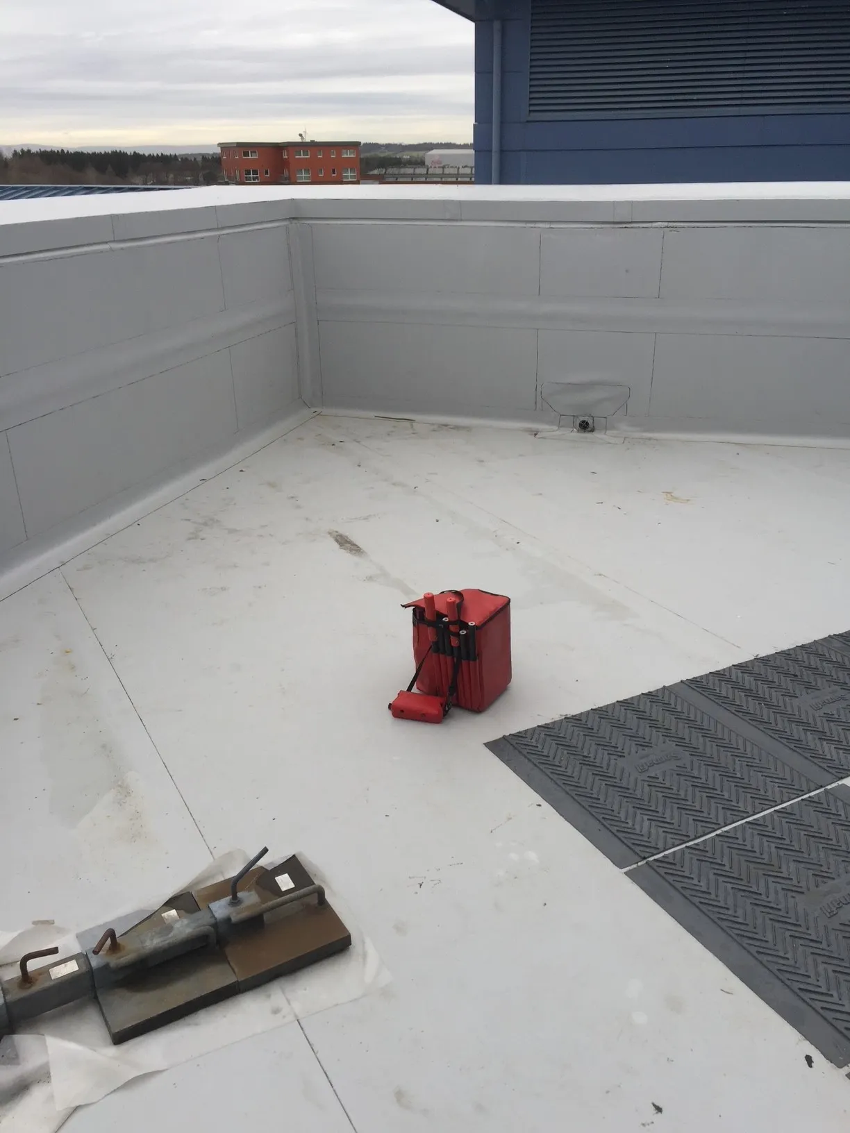 Single ply membrane roof detail on hospital project in Edinburgh