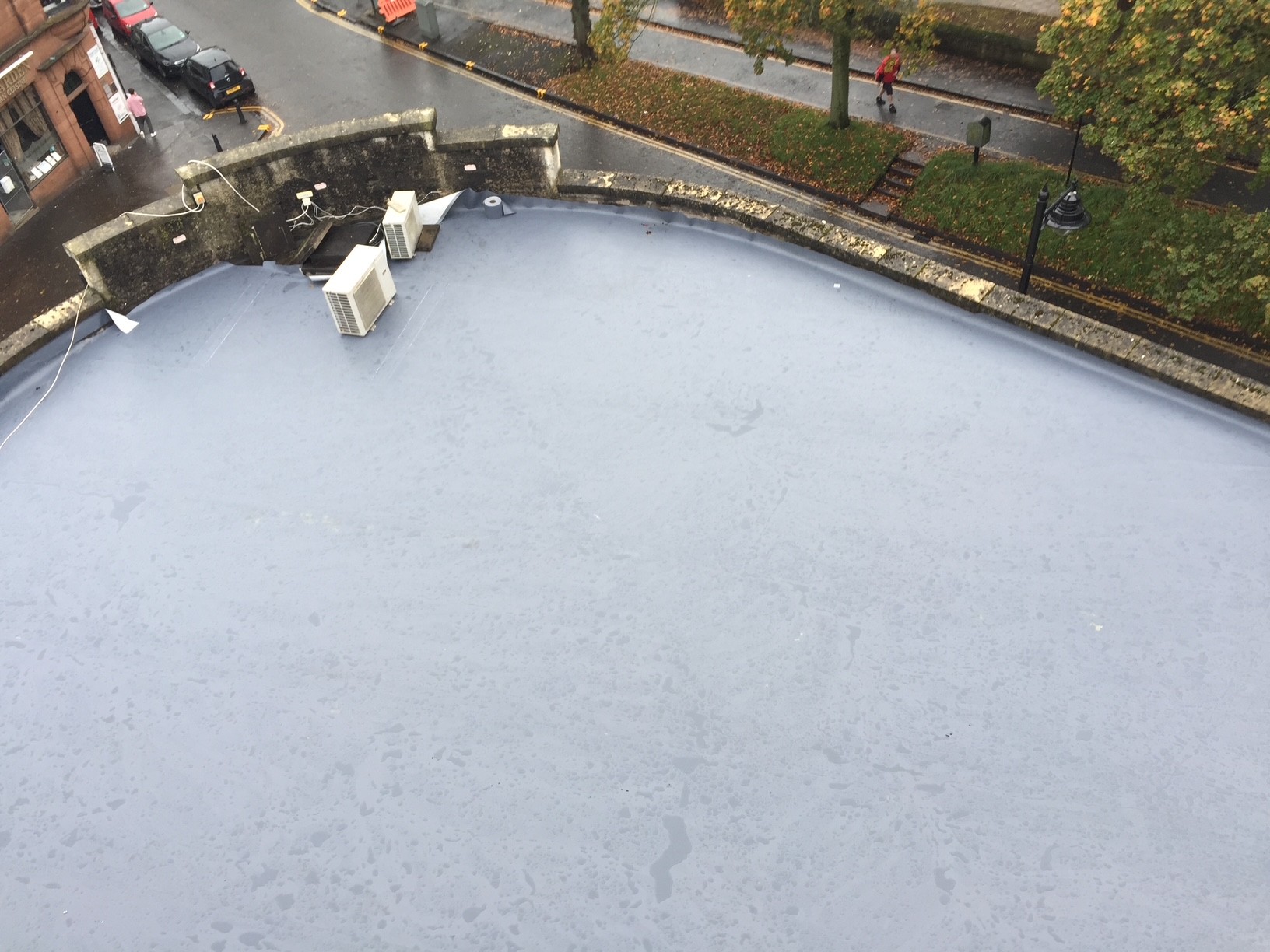 Single ply membrane roof works on an Edinburgh commercial building